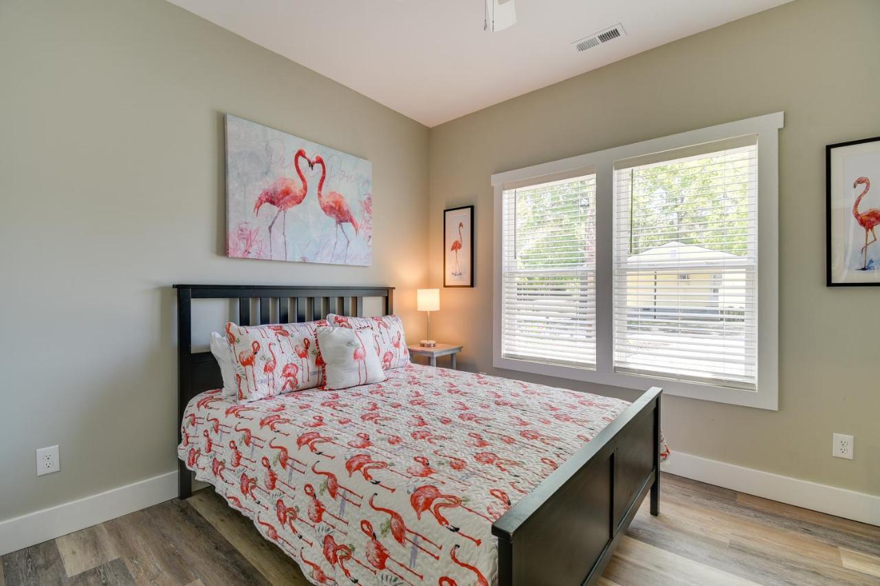 Lovely Vacation Home About 1 Mi To Ocean Isle Beach! Екстериор снимка
